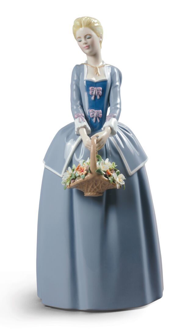 Lladro Garden Blossoms Woman Kadın Figürü 31 cm
