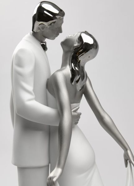 Lladro Happy Anniversary Couple
