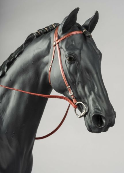Lladro Purebred Horse At Heykeli 44 cm