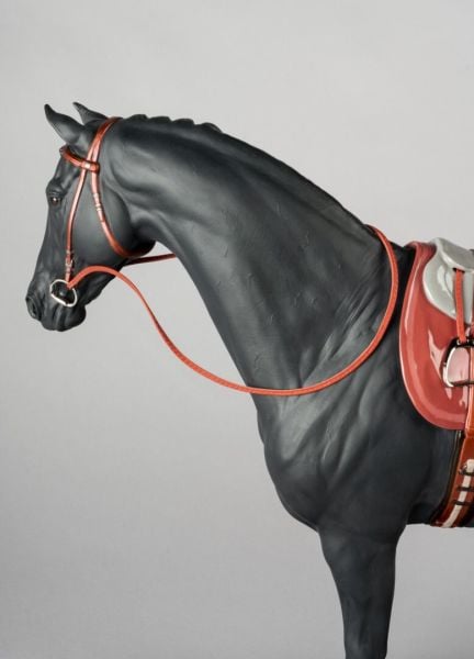 Lladro Purebred Horse At Heykeli 44 cm