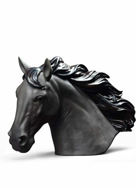 NAO- BUST OF HORSE (SİYAH AT BÜSTÜ)