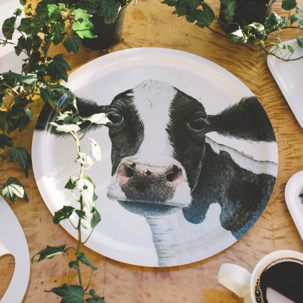 Charlotte Nicolin Tepsi Rosa The Cow 45 cm