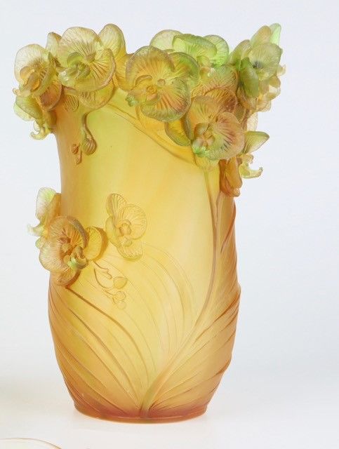 ''Cristal De Paris''  Vazo-6154/A   Çiçekli  Amber Vazo-h:32 cm. çap:23 cm