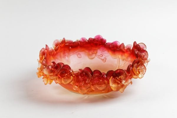 Cristal De Paris- Kristal, Somon-pembe renkte- orkide motifli yayvan tabak-çap:35 cm. h:11 cm.