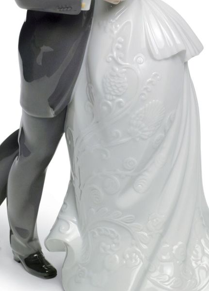 Lladro Lovers' Waltz