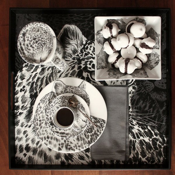 TAITÙ MILANO WILD SPIRIT AHŞAP TEPSİ 45X45CM LEOPAR