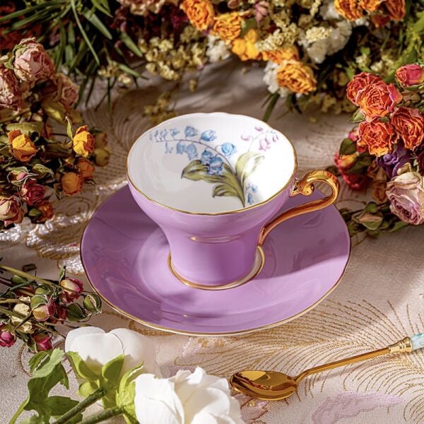 Aynsley Glaze Cottage Garden Corset Çay Fincanı ve Tabağı  Mor