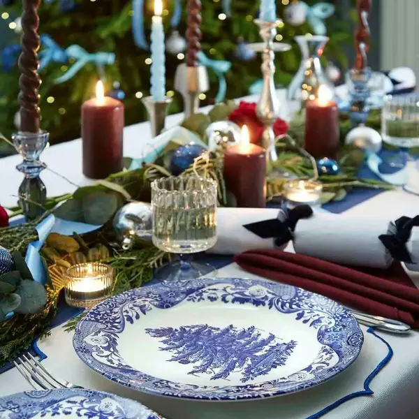 SPODE BLUE CHRISTMAS TREE 27 CM YEMEK TABAĞI