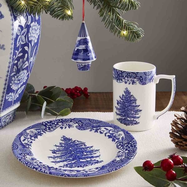 SPODE BLUE CHRISTMAS TREE MUG