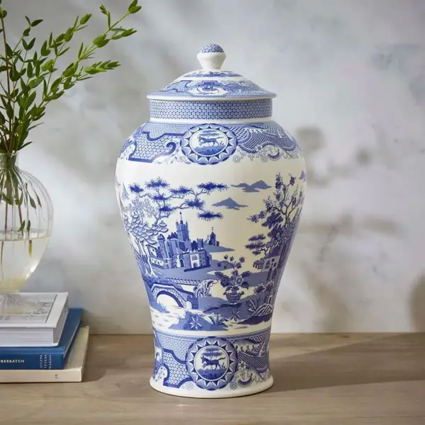 Spode Blue Italian Gothic Castle Vazo