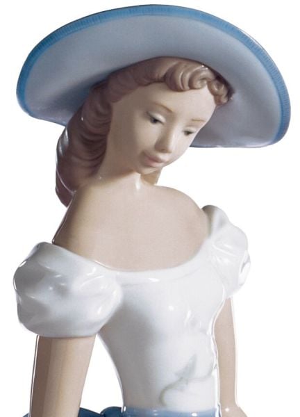Lladro Fragrances and Colors Woman Heykeli 41 cm